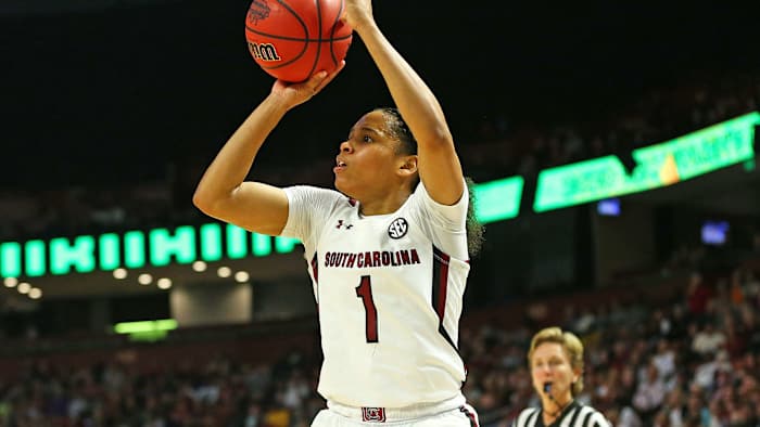 South Carolina guard Zia Cooke shoots the ball